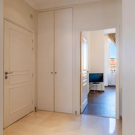 2-br Steps From The Palais Des Festivals