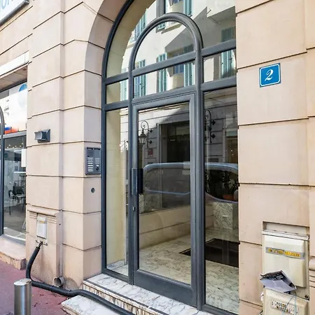 Lejlighed 2-br Steps From The Palais Des Festivals