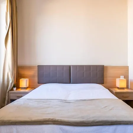 2-br Steps From The Palais Des Festivals *
