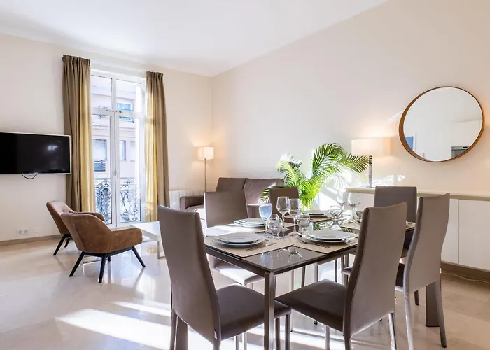 شقة 2-br Steps From The Palais Des Festivals *