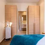 2-br Steps From The Palais Des Festivals شقة