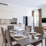 2-br Steps From The Palais Des Festivals *