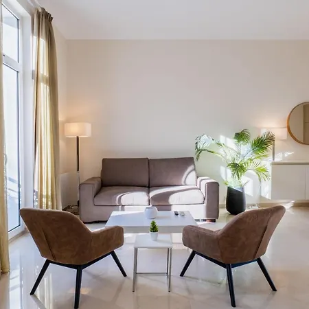 2-br Steps From The Palais Des Festivals كان